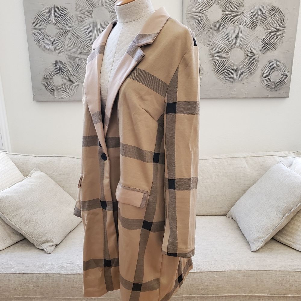 NEW! Sanctuary "Catalina" Patterned Coat - size 1X in Camel Plaid - Picture 8 of 14